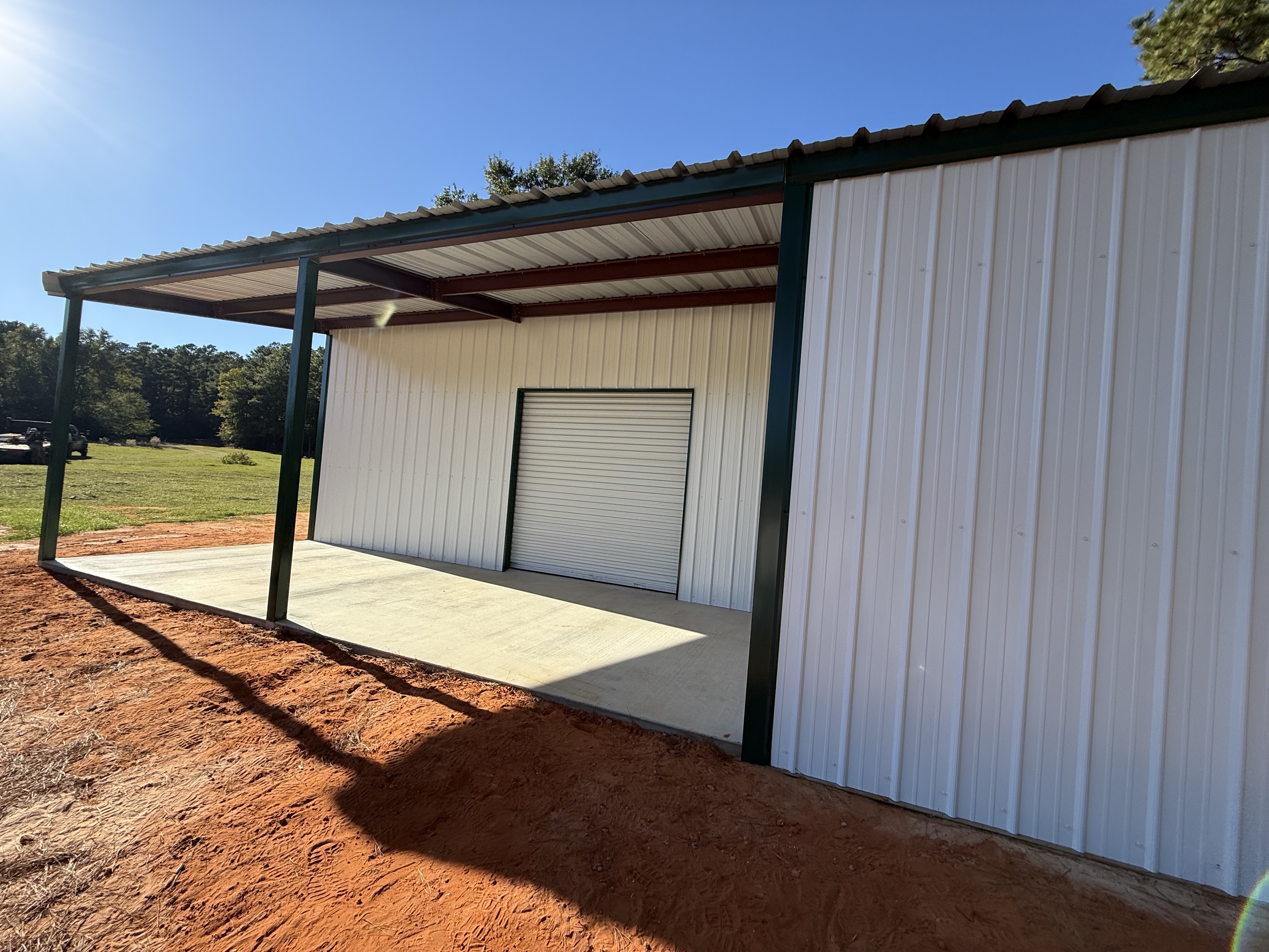 Metal building construction photo showing exterior details